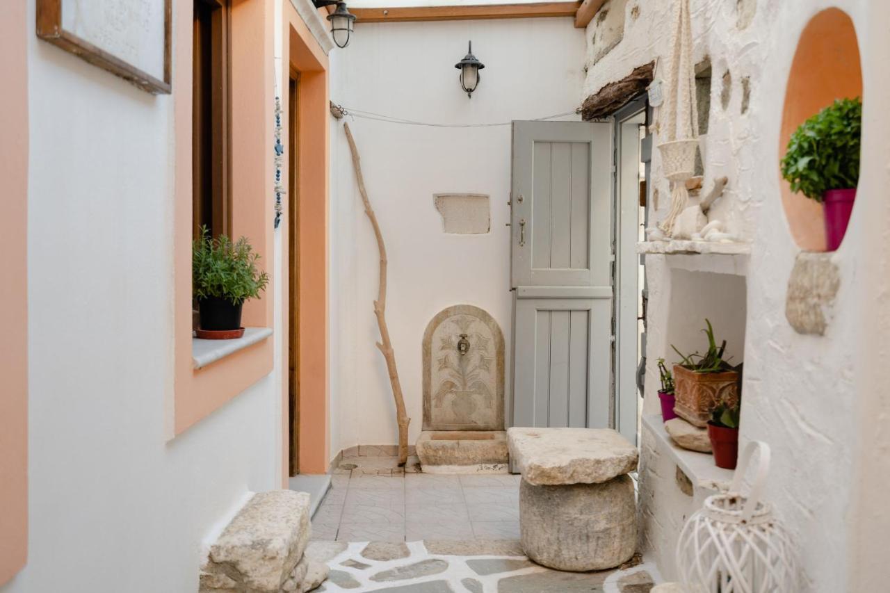 Small Apartment In Grotta Naxos Naxos City Exteriér fotografie